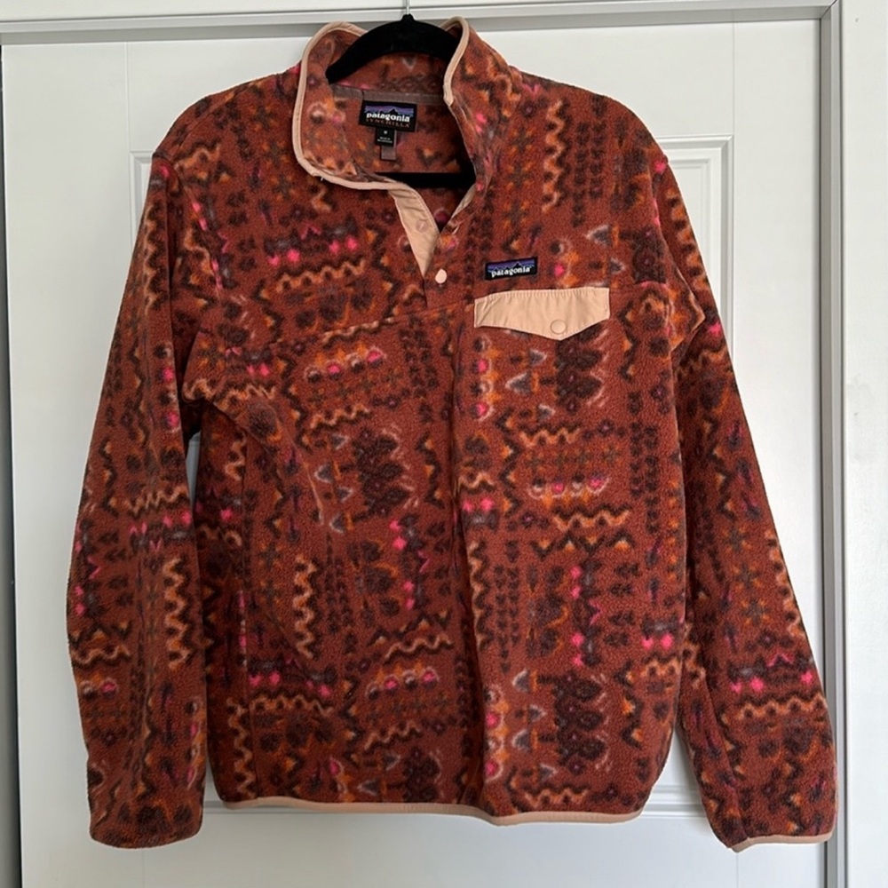 EUC Patagonia Synchilla Sweatshirt Wandering Woods
Sisu Brown